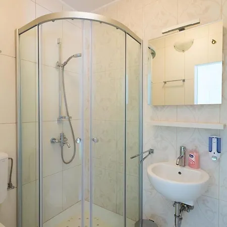 Apartment Elegante Ferienvilla Marini Dvori *